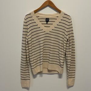 GAP Women's Beige and Black Striped V-Neck Sweater